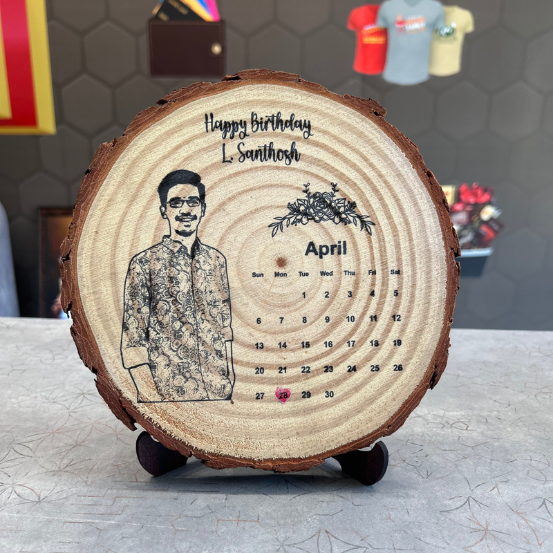 Customized Wooden Photo Frame & Personalized Wooden Plaque Gift | Birthday, Anniversary, Wedding, Teacher & Special Occasion Keepsake | Available in 4 Unique Shapes